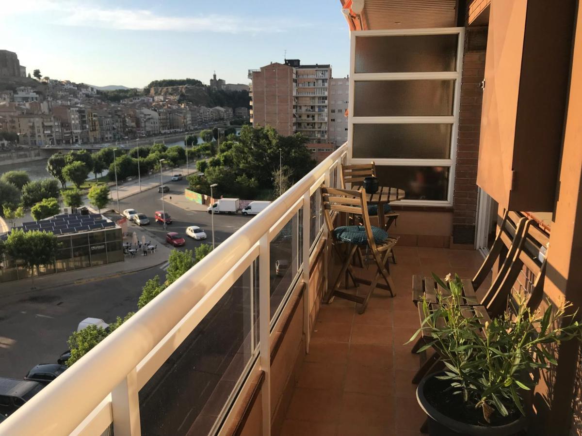 Apartamento Recien Reformado Con Vistas Al Rio Balaguer Ngoại thất bức ảnh