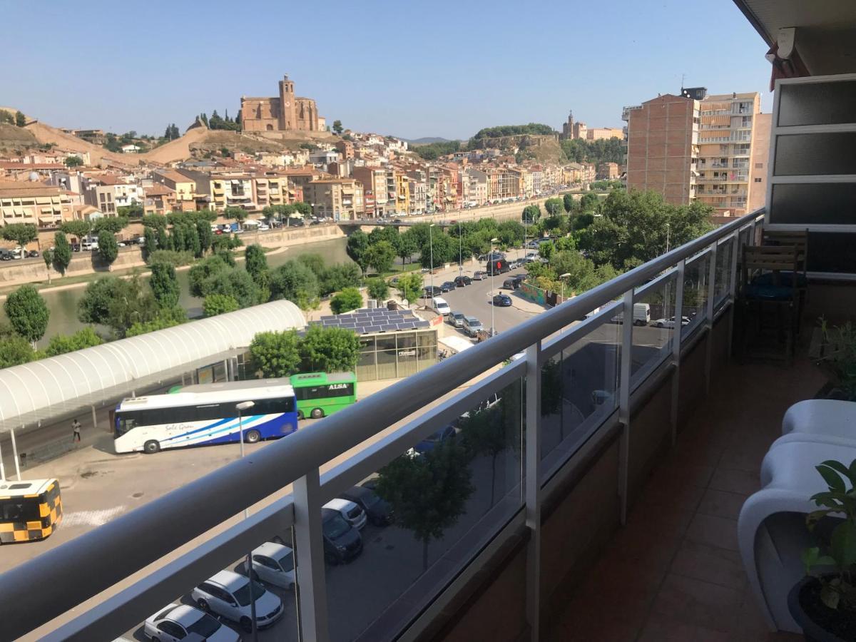 Apartamento Recien Reformado Con Vistas Al Rio Balaguer Ngoại thất bức ảnh